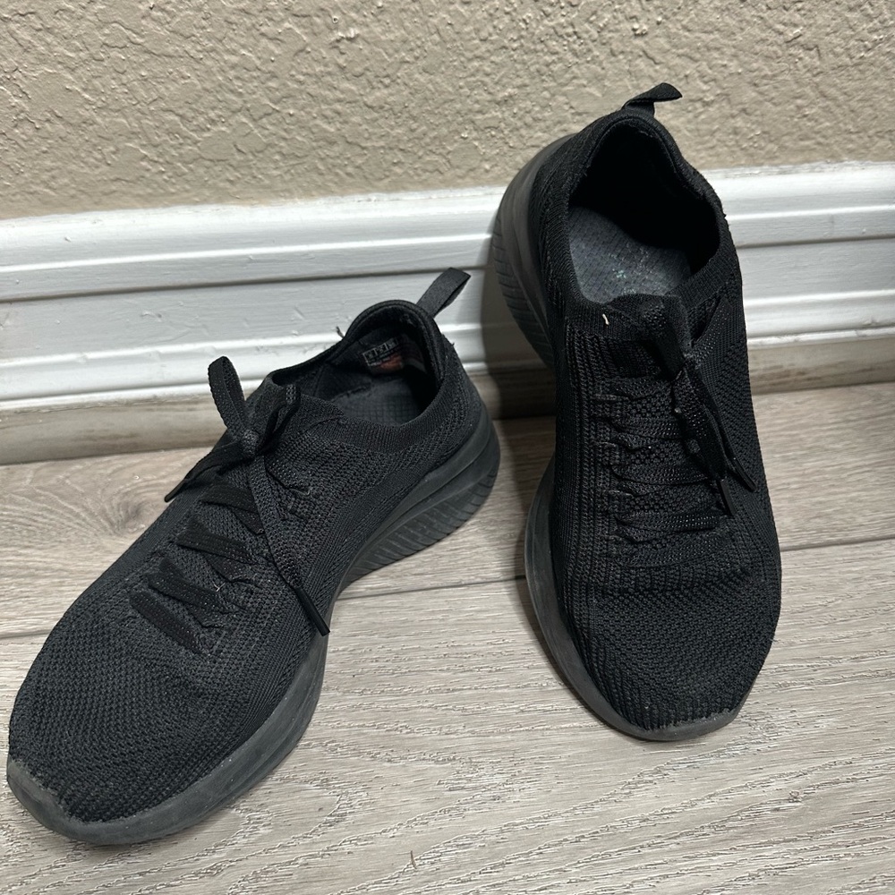 Skechers Black Women's Sneakers